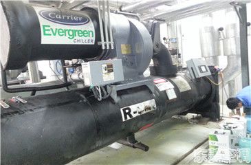 開(kāi)利螺桿冷水機(jī)組30HXY/HXC更換油過(guò)濾器流程 開(kāi)利螺桿冷水機(jī)組30HXY/HXC更換油過(guò)濾器流程